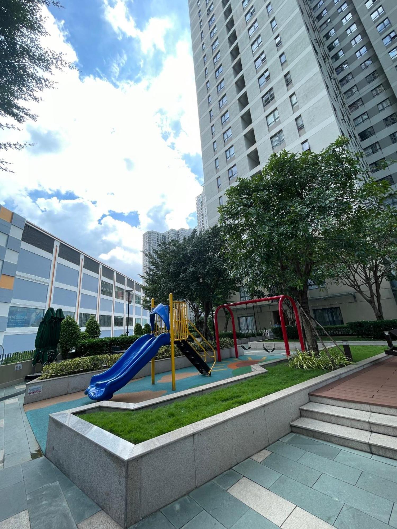 Hhomes - Serene 1 Bedroom View & Pool Gym Bbq At Masteri Thao Dien District 2 *